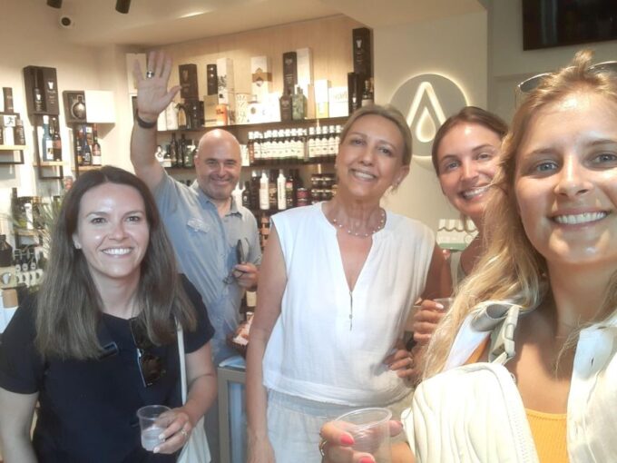 Athens: Private Olive Oil Tasting Experience - Included Services and Amenities