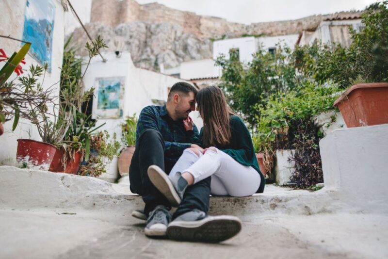 Athens: Professional Photoshoot at Anafiotika Village - Capture Memories With Ease and Expertise