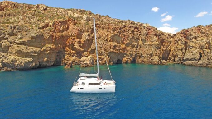 Athens: Riviera Catamaran Cruise With Meal and Drinks - Pickup and Drop-off