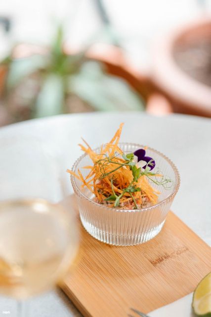 Athens: Tasting of 6 Wines From Kefalonia With Food Pairing - Wines and Food Pairings