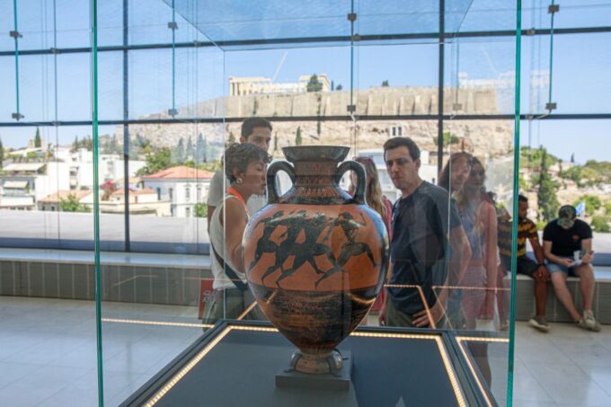Athens: The Acropolis Museum Guided Tour - Museum Architecture and Exhibits