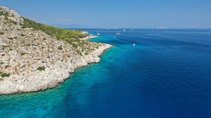 Athens to Aegina 8H Private Yacht Experience - Savoring Aeginas Pistachio Delicacies