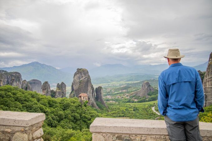 Athens to Meteora: Monasteries & Hidden Caves Bus Tour - Exploring the Hidden Caves