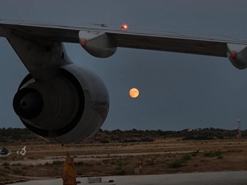 Athens to Volos Economy Van Transfer - Booking Options