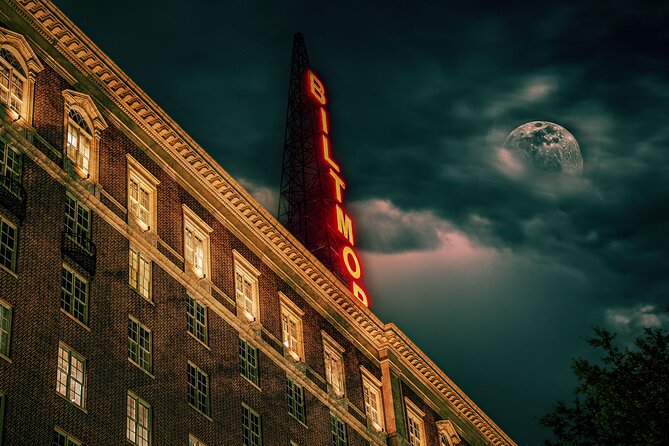 Atlanta Ghosts: Hauntings, Ghouls, and Phantoms of Atlanta - Atlantas Most Notorious Spirits