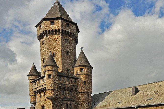Atta Dripstone Cave and Braunfels Castle Tour From Frankfurt - Lunch at Himmelreich