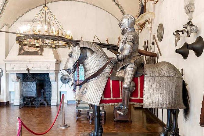 Atta Dripstone Cave and Braunfels Castle Tour From Frankfurt - Accessibility and Safety