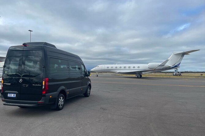 Auckland Airport Arrival Transfer (Individuals and Groups) - Meeting and Pickup
