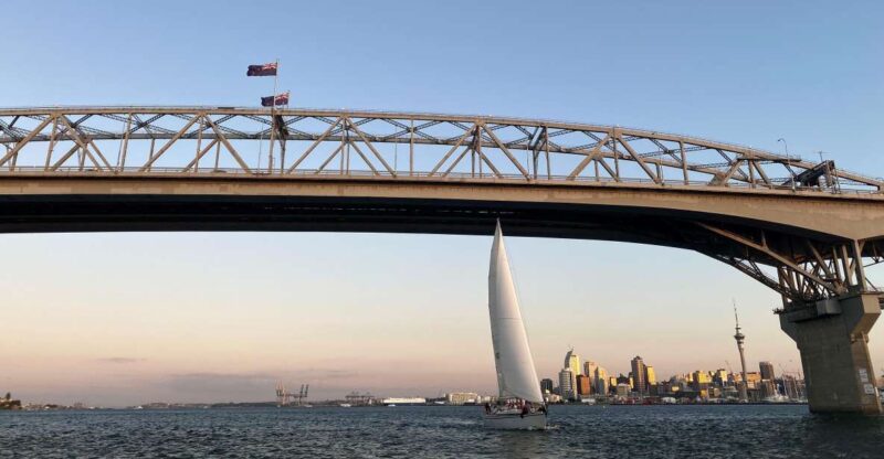 Auckland Harbour 3-Course Dinner Cruise With Welcome Drink - Cruise Highlights
