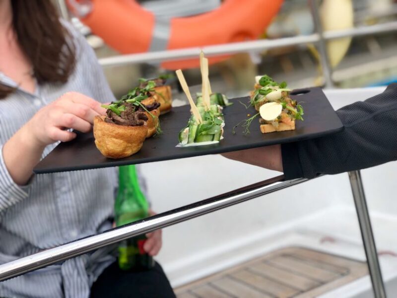 Auckland Harbour 3-Course Dinner Cruise With Welcome Drink - Customer Feedback Highlights