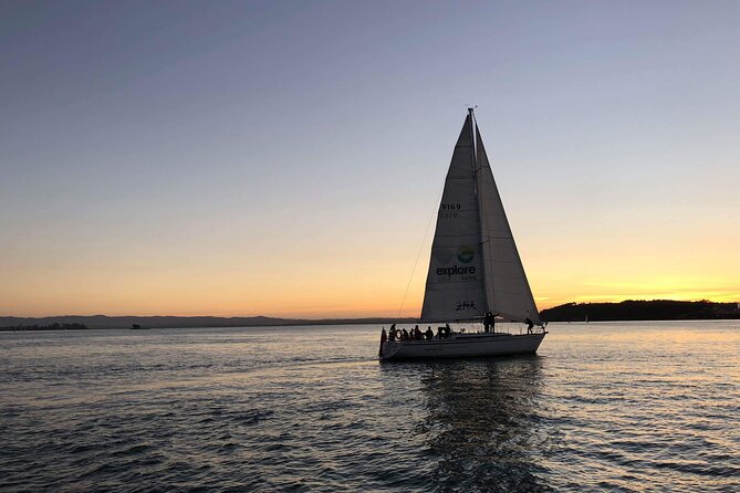 Auckland Harbour Sailboat Cruise Including Three Course Dinner - Dining Experience
