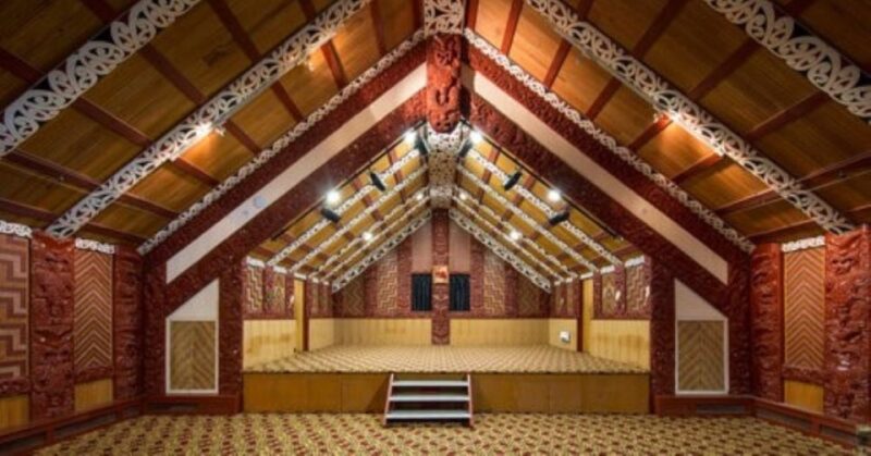 Auckland: Hobbiton and Rotorua With Te Puia Tour - Whats Included and Not Included