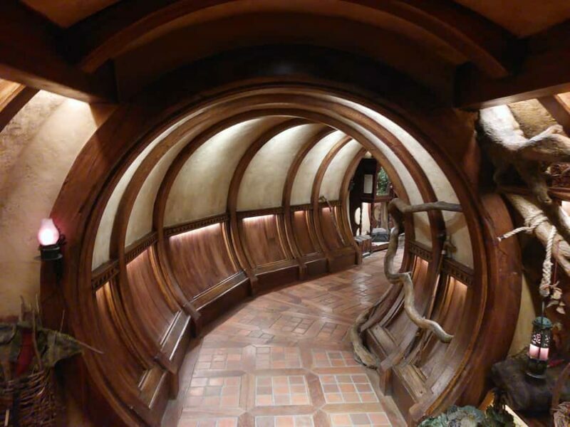Auckland: Hobbiton, Rotorua, Waiotapu and Waitomo 3-Day Tour - Pricing and Value