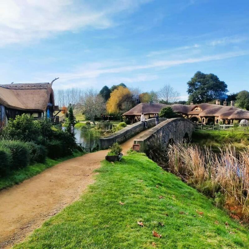 Auckland: Hobbiton & Waitomo Caves Small-Group Tour & Lunch - Frequently Asked Questions