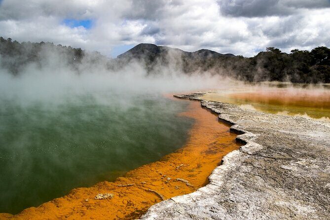 Auckland: Rotorua, Taupo, Waiotapu & Huka Falls Private Trip - Starting Point: Auckland