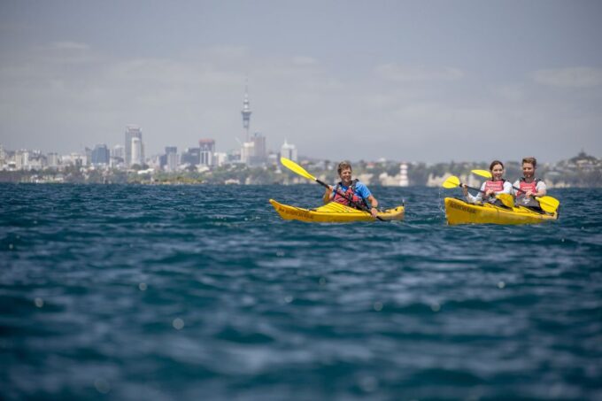 Auckland: Sunset & Night Sea Kayak Tour to Rangitoto Island - Booking Information