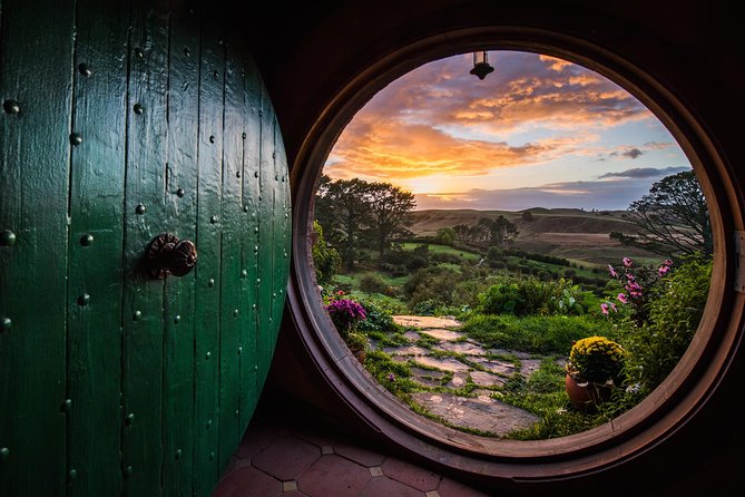 Auckland to Hobbiton Movie Set Private Tour - Cancellation Policy