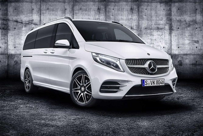 Aucklands Point to Point Transfers - Vehicle Amenities