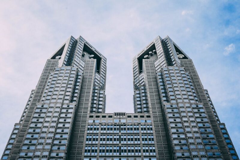 Audio Guide Tour: Deeper Experience of Shinjuku Sightseeing - Key Points