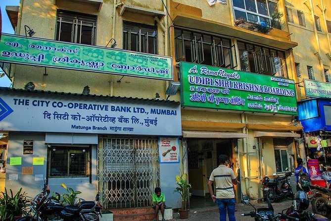 Audio Guided Tour of Matunga & Dadar Parsi Colony, Mumbai - Accessibility and Transportation