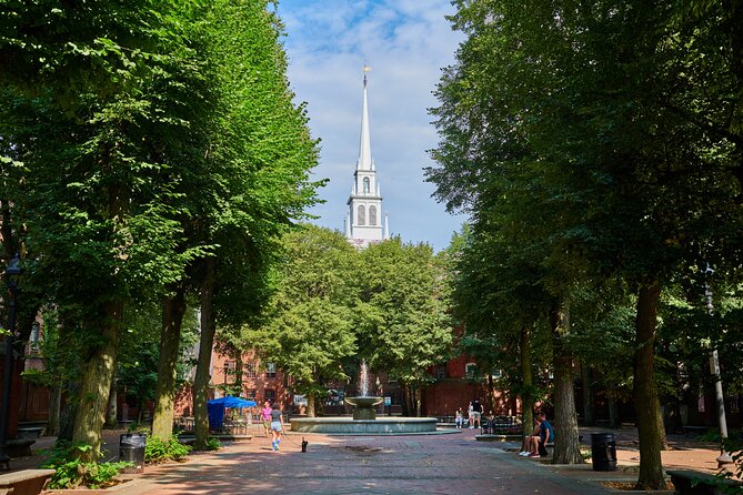 Audio Guided Tour of Old North Church - Audio Tour Highlights