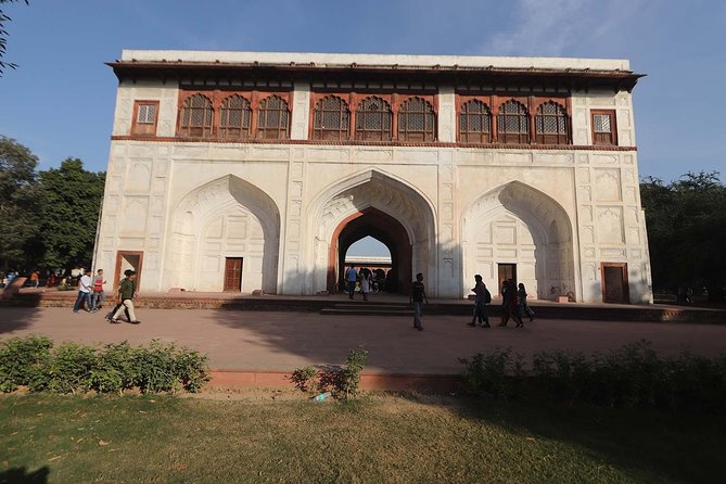 Audio Guided Tour Of Red Fort, Delhi on HopOn India App - Meeting Point and Accessibility