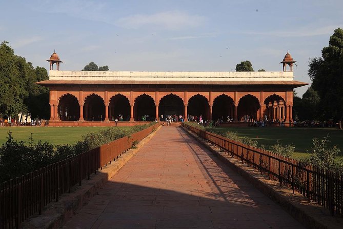 Audio Guided Tour Of Red Fort, Delhi on HopOn India App - Exploring the Forts Architecture