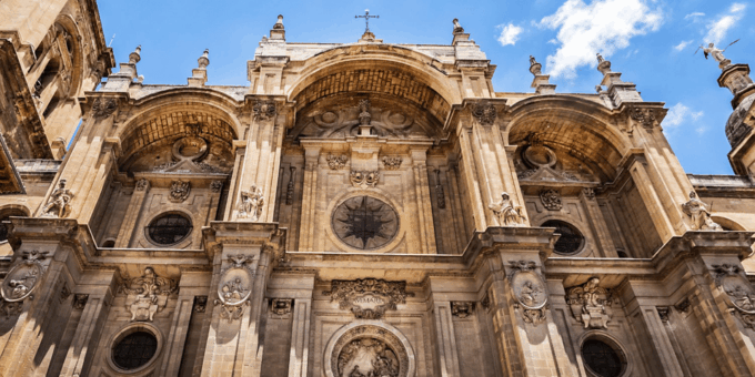 Audio Tour of the Historic Center of Granada - Explore Gypsy Neighborhood