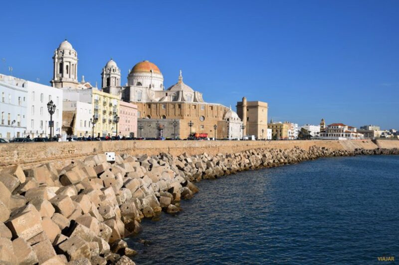Audioguided Tour of Cádiz Monumental, at Your Pace - Tour Highlights