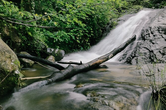 Aural Mountain Trek: Cambodia Tallest Peak Challenge - Cultural Immersion and Local Interactions