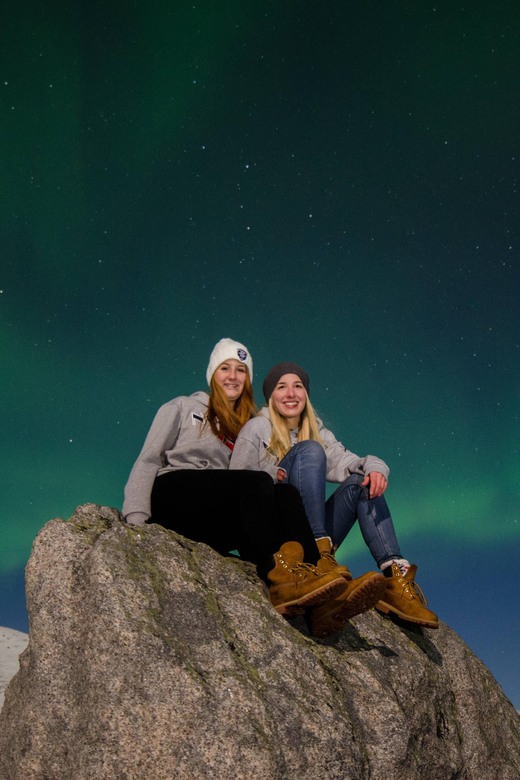 Aurora Magic: Northern Lights Tour With Pro Photographer - Booking and Cancellation