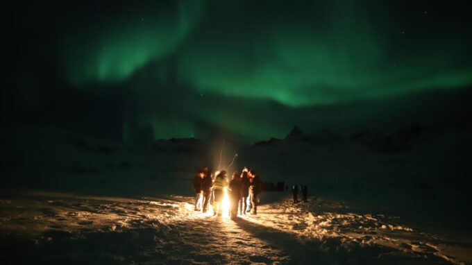 Aurora Optimum: Best 3-Night Forecast - Contact and Additional Information