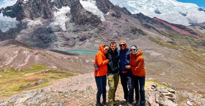 Ausangate Trek 5 Days - Local Guide and Meals