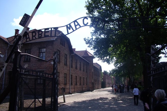 Auschwitz and Birkenau WITHOUT GUIDE Private Transport From Kraków - Customization Options
