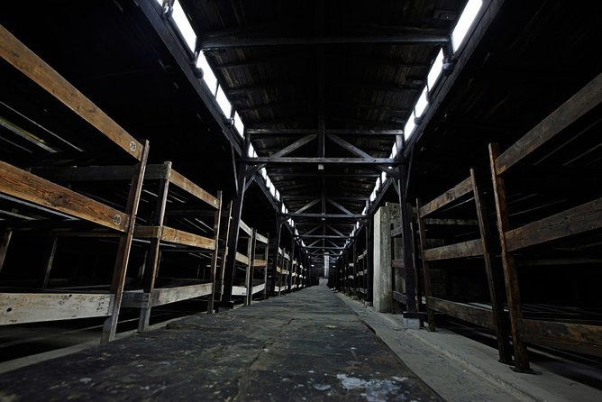 Auschwitz Birkenau: Complete Private Tour - Tour Experience
