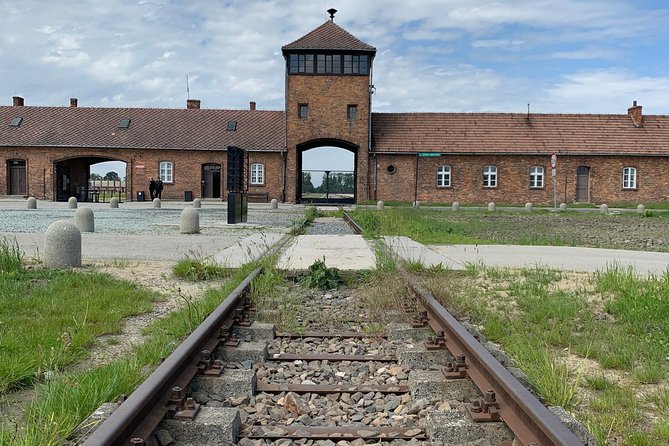 Auschwitz-Birkenau Guided Tour From Krakow - Whats Included in the Package