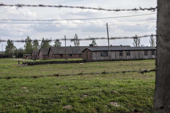 Auschwitz Birkenau Guided Tour From Krakow Private Chauffeur - Included Amenities