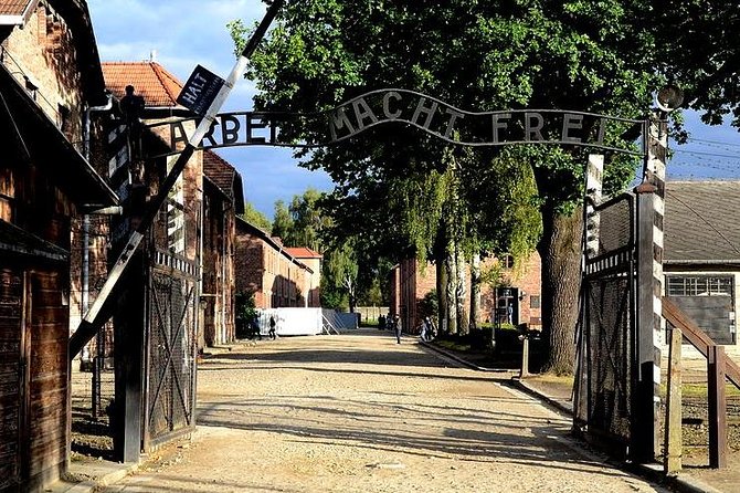 Auschwitz-Birkenau Guided Tour From Krakow With a Private Transport - Tour Inclusions
