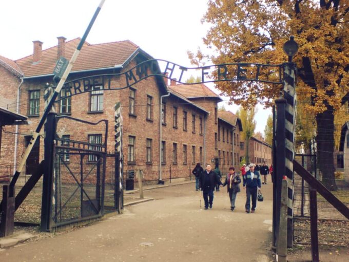 Auschwitz-Birkenau: Memorial Entry Ticket and Guided Tour - Customer Reviews and Feedback
