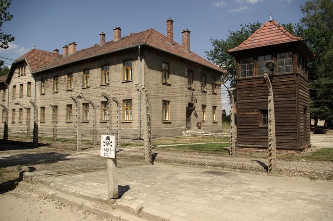 Auschwitz- Birkenau One-Day Study Tour From Krakow With Private Transfer - Exploring Auschwitz-Birkenau