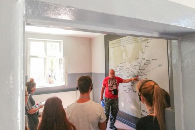 Auschwitz-Birkenau: Skip-the-Line Ticket and Guided Tour - Tour Duration and Itinerary
