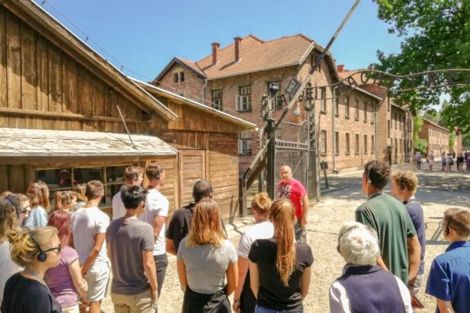 Auschwitz-Birkenau: Skip-the-Line Ticket and Guided Tour - Transportation Options