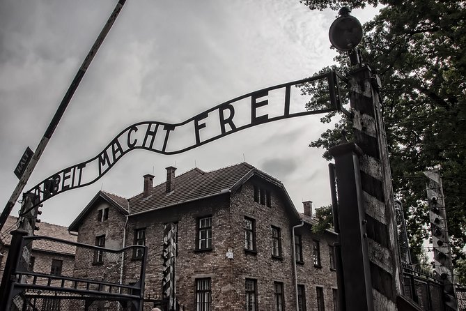 Auschwitz Guided Tour - Accessibility