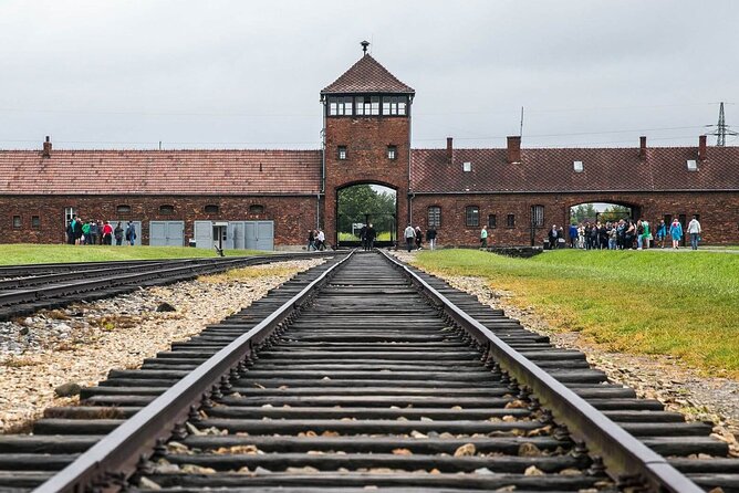 Auschwitz Museum and Salt Mine Tour With Private Transport - Inclusions and Exclusions