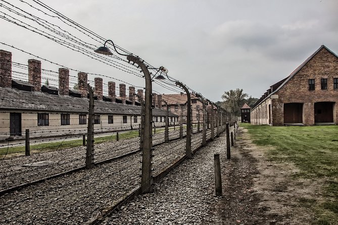 Auschwitz Private Tour - Inclusions of the Tour