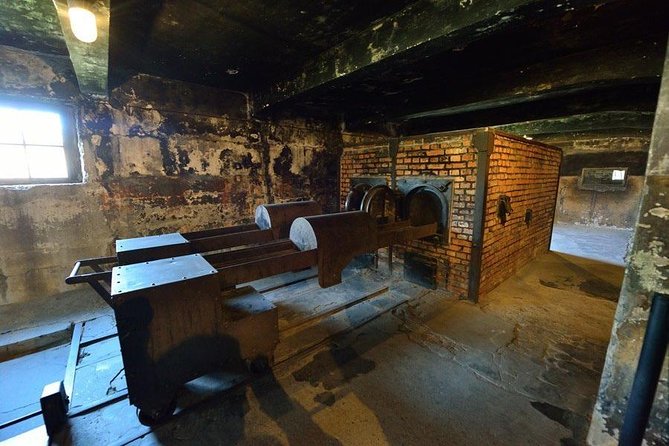 Auschwitz Tour From Wroclaw - Price and Guarantee