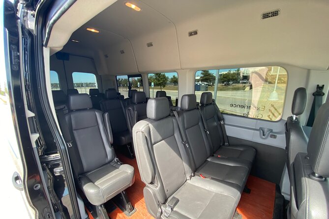 Austin Bergstrom Airport Personal Pickup for up to 14 Guests! - Meeting and Pickup Details