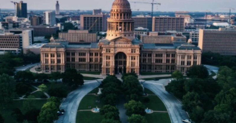 Austin: Highlights Tour With Texas Capitol and Food Stop - Key Points