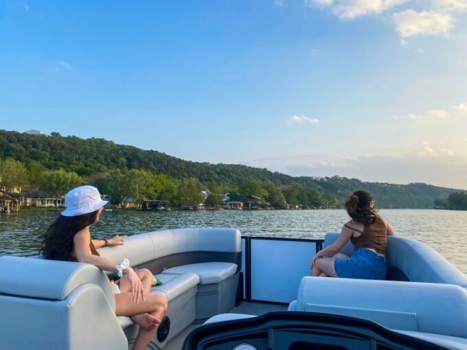 Austin: Lake Austin Guided Boat Tour With Full Sun Shading - Customer Feedback and Ratings