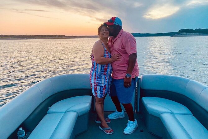 Austin Lake Travis Barge Crawl Bar Hopping Tour by Boat - Amenities and Safety Features